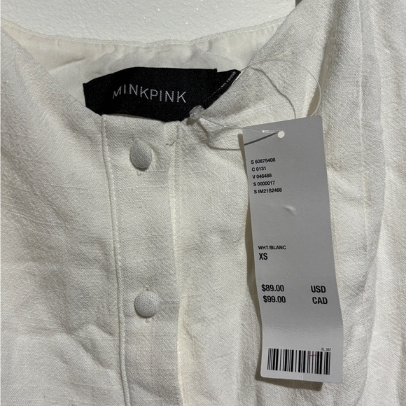 Rozelle Button-Front Romper - Picture 4 of 5